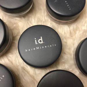 FULL SIZE BARE MINERALS EYESHADOW